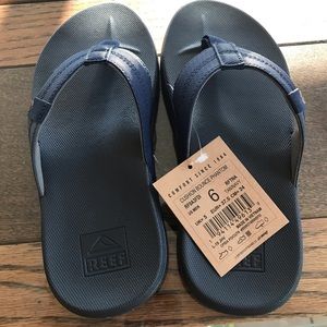 NWT MEN’S Reef Phantom Cushion sandals size 6